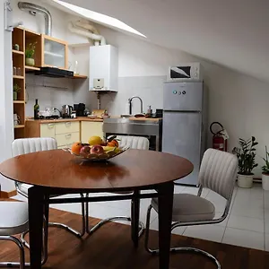 Dante Centro Apartment